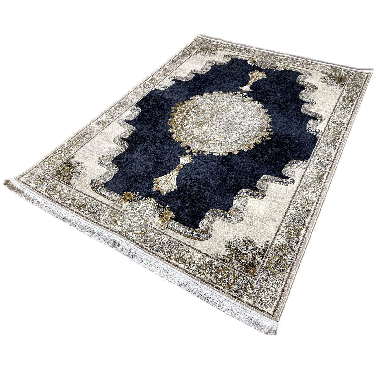 Teppich 170x240 cm schräg: dunkelblau, silber-goldene Bordüre und Fransen an der Kante