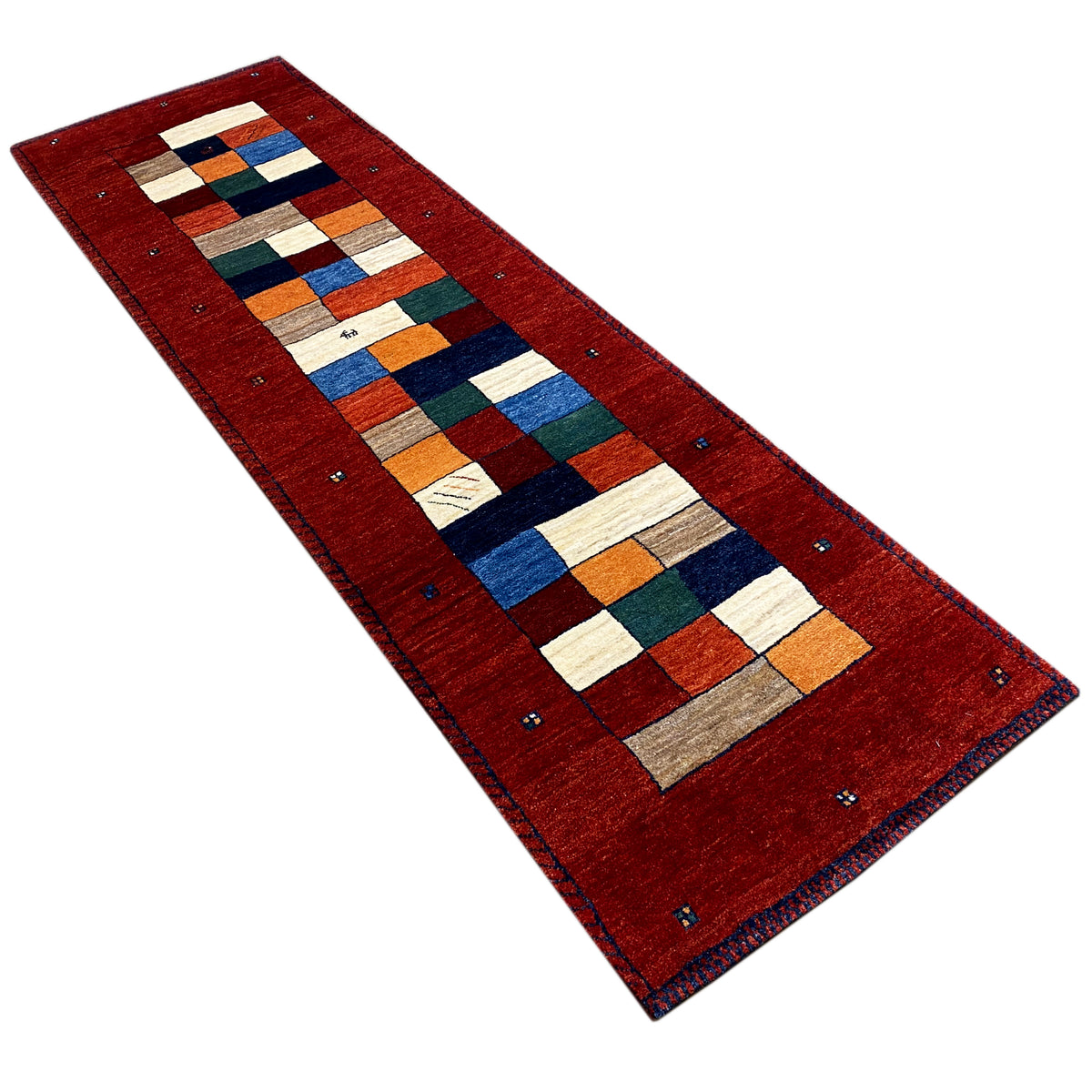 Roter Gabbeh-Teppichläufer schräg, geometrisches Patchwork aus bunten Quadraten