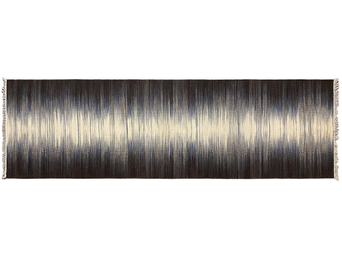 Kelim-Teppich 300x80 cm, längliche Fläche mit dunkelbraunen und beigen Streifen, Fransen