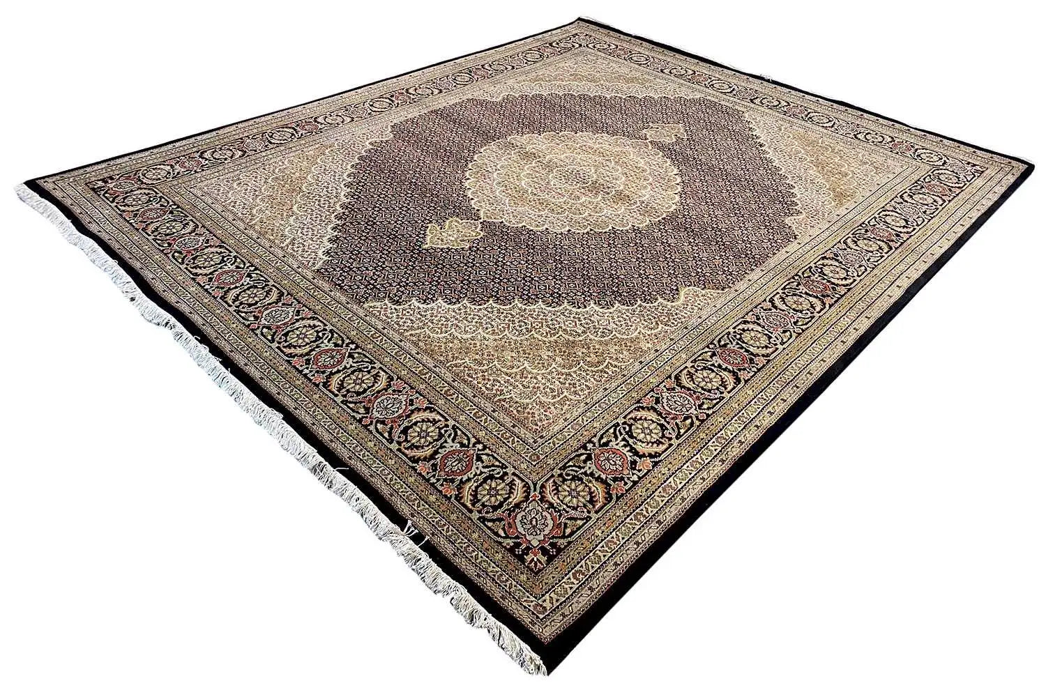 Indo Täbriz Teppich (301x248cm) - German Carpet Shop