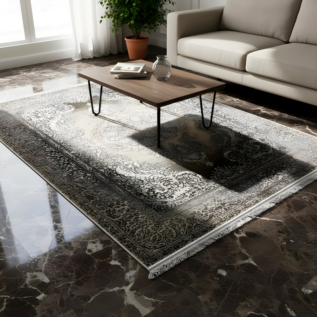 Rechteckiger Teppich 170x240 cm mit Vintage-Ornamenten in Silber und Beige