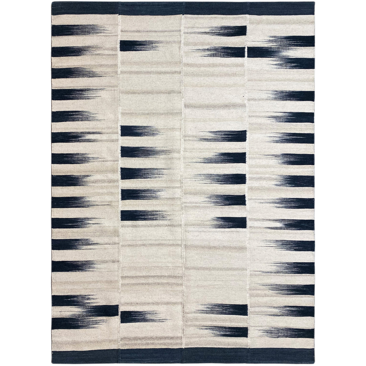 Kelim-Teppich 170x240 cm mit cremefarbenem Grund und dunkelblauen Linienmustern