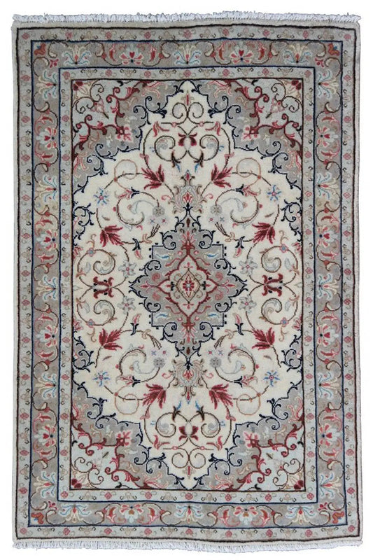 Keshan - Beige (151x96 cm) - German Carpet Shop