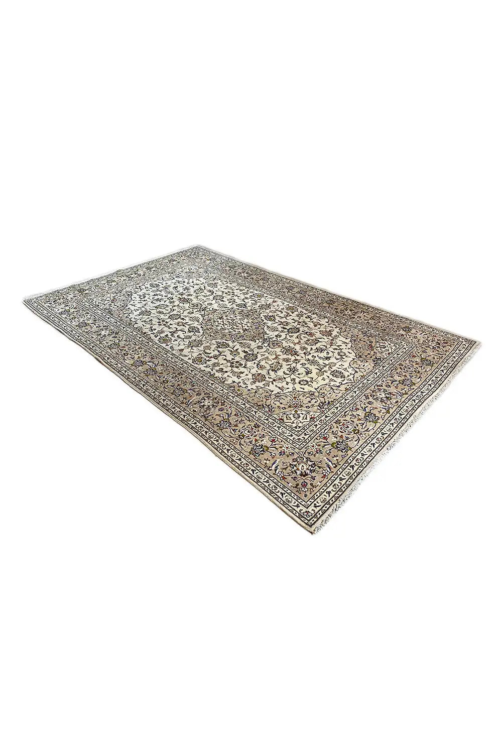Keshan - 398895676130185 (305x192 cm) - Premium Teppich from German Carpet Shop - Just €880! Shop now at German Carpet Shop