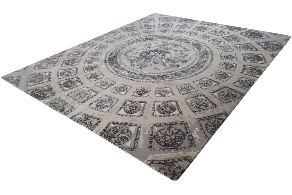 Teppich 313x252 cm mit rundem Ziermedaillon und Ornamenten in Beige/Dunkelgrau