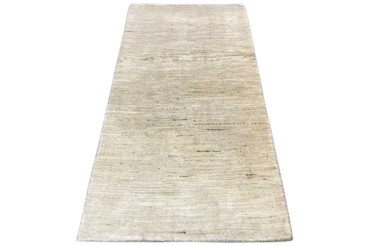 Heller Gabbeh-Teppich mit feiner, linearer Webstruktur, rechteckig, hellbeige