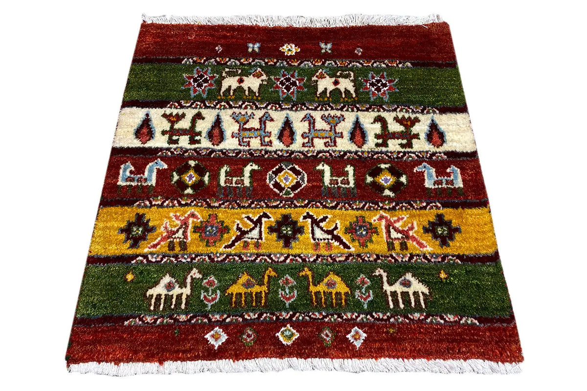 Gabbeh-Lori-Teppich, 55x64 cm: rechteckig, mehrfarbig mit Tier- und Ornamentbändern