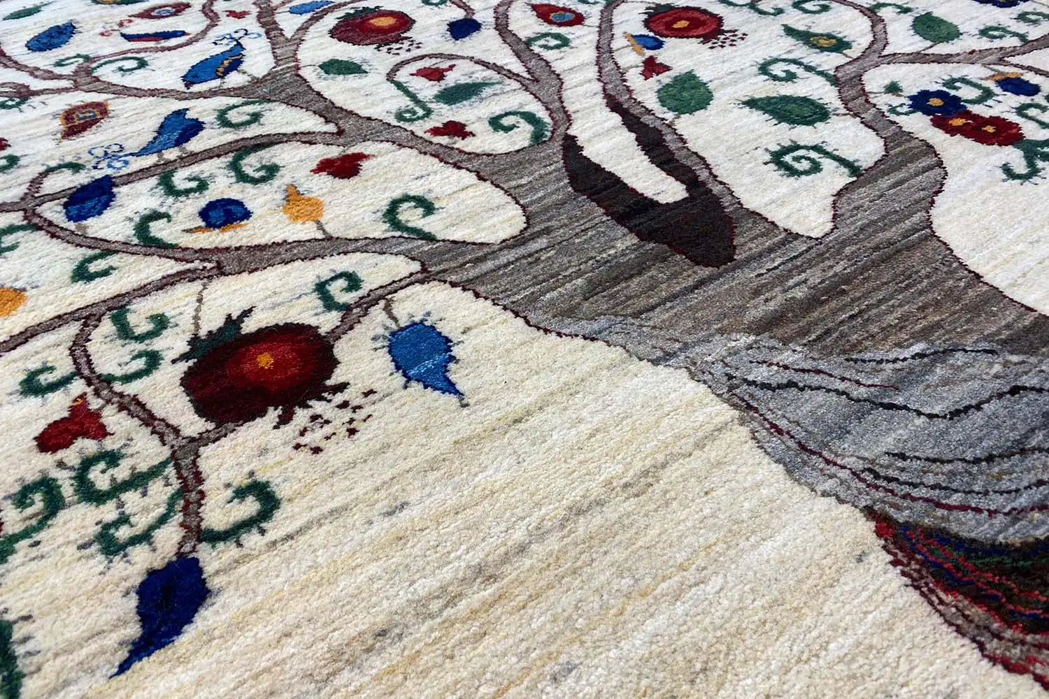 Gabbeh Lori (185x123cm) - German Carpet Shop