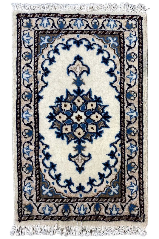 Nain (65x39cm) - German Carpet Shop