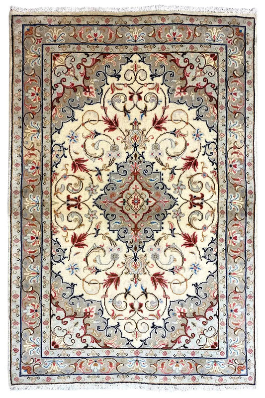 Keshan - Beige (153x105 cm) - German Carpet Shop