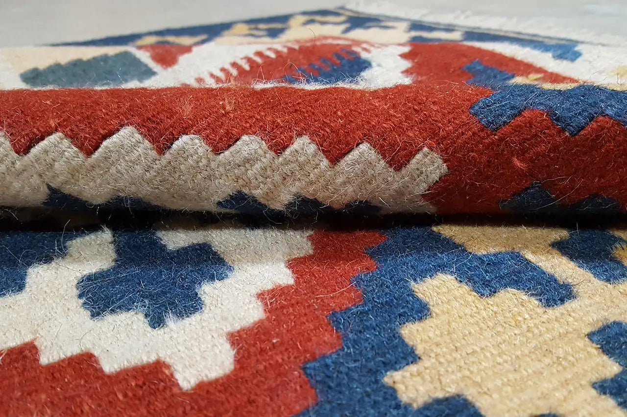 Kilim Qashqai  - 301889 (196x152 cm) - Premium Kelim from German Carpet Shop - Just €290! Shop now at German Carpet Shop