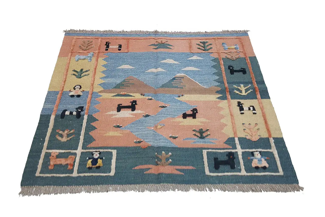 Kilim Qashqai - 804926 (107x98 cm) - Premium Kelim from German Carpet Shop - Just €149! Shop now at German Carpet Shop