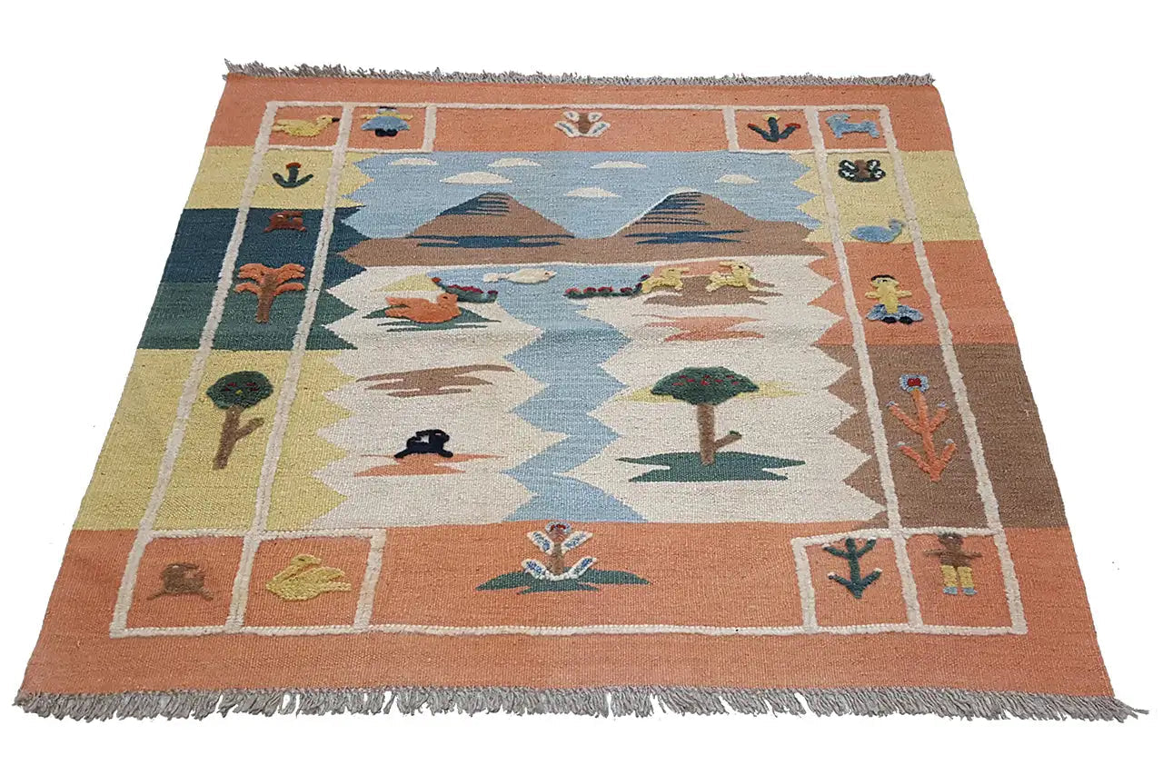 Kilim Qashqai - 804928 (109x108 cm) - Premium Kelim from German Carpet Shop - Just €159! Shop now at German Carpet Shop