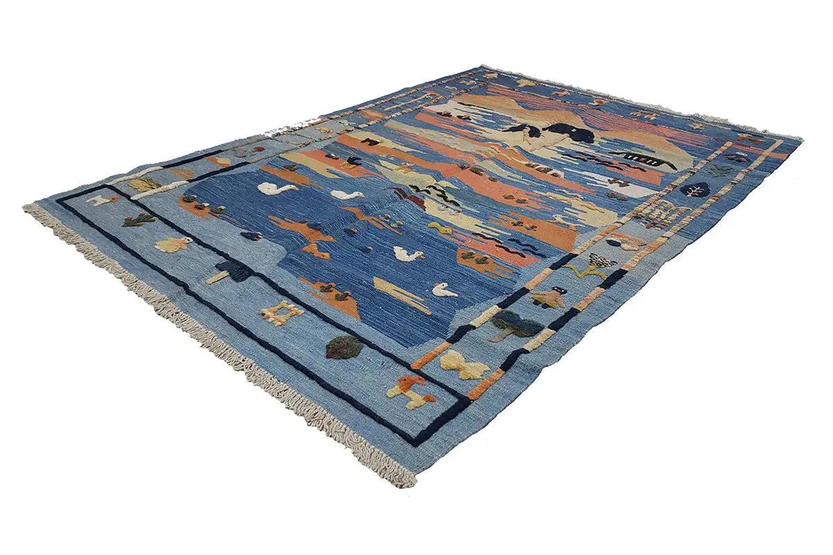 Kilim-Qashqai Orientteppich in Blau mit mehrfarbigen Tiermotiven und Fransen