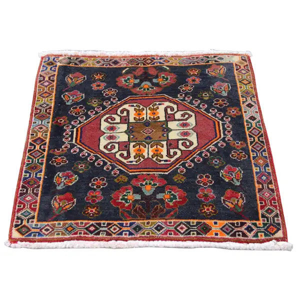 Poschti - Qashqai (59x58 cm) - German Carpet Shop