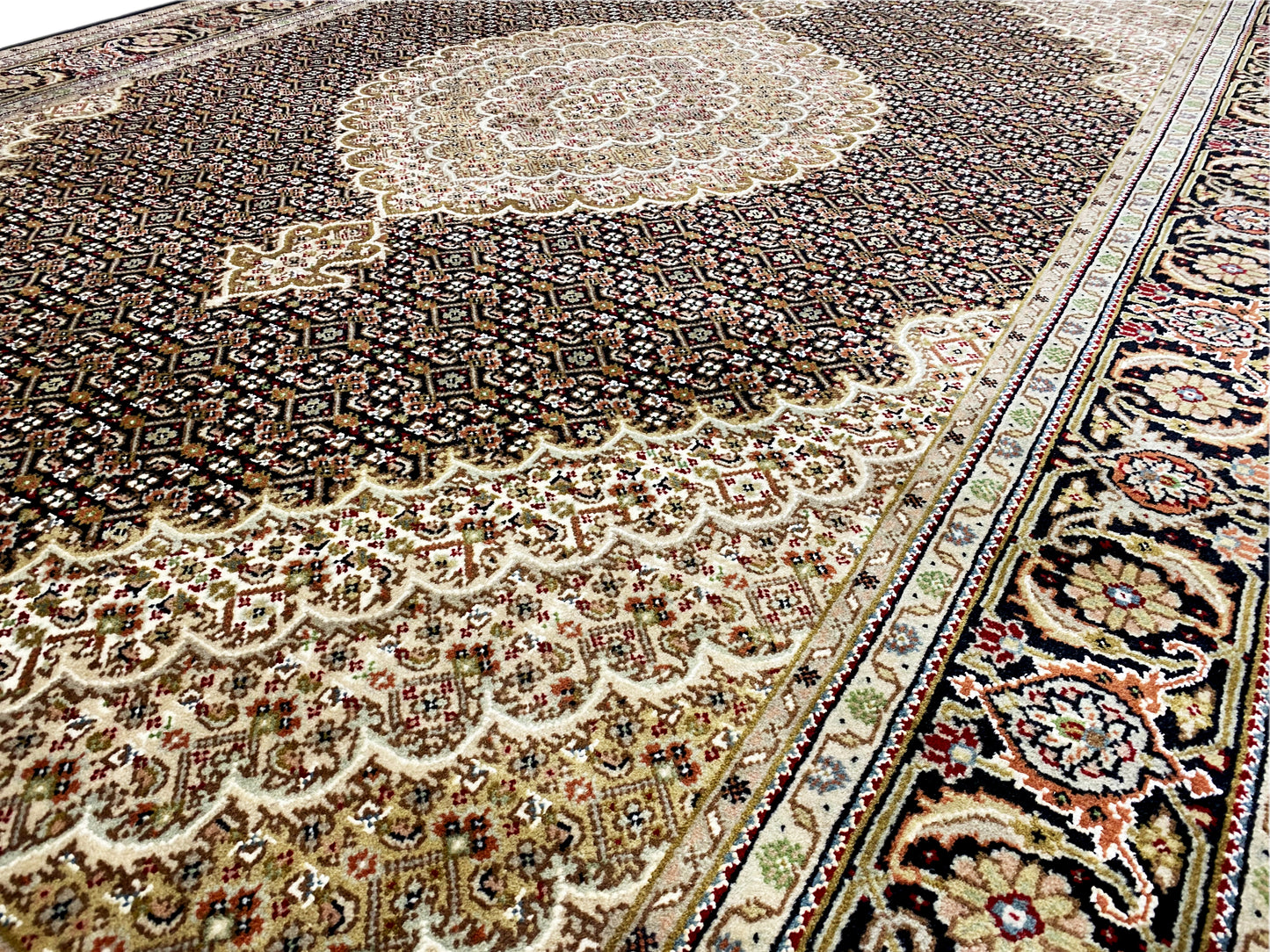 Indo Tabriz Teppich - 290x192cm