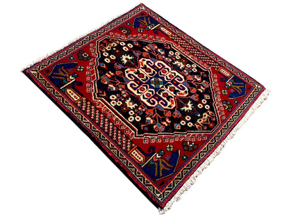 Poshti-Teppich 66x63 cm, dunkelblaues Feld, roter Rahmen und florale Ornamente