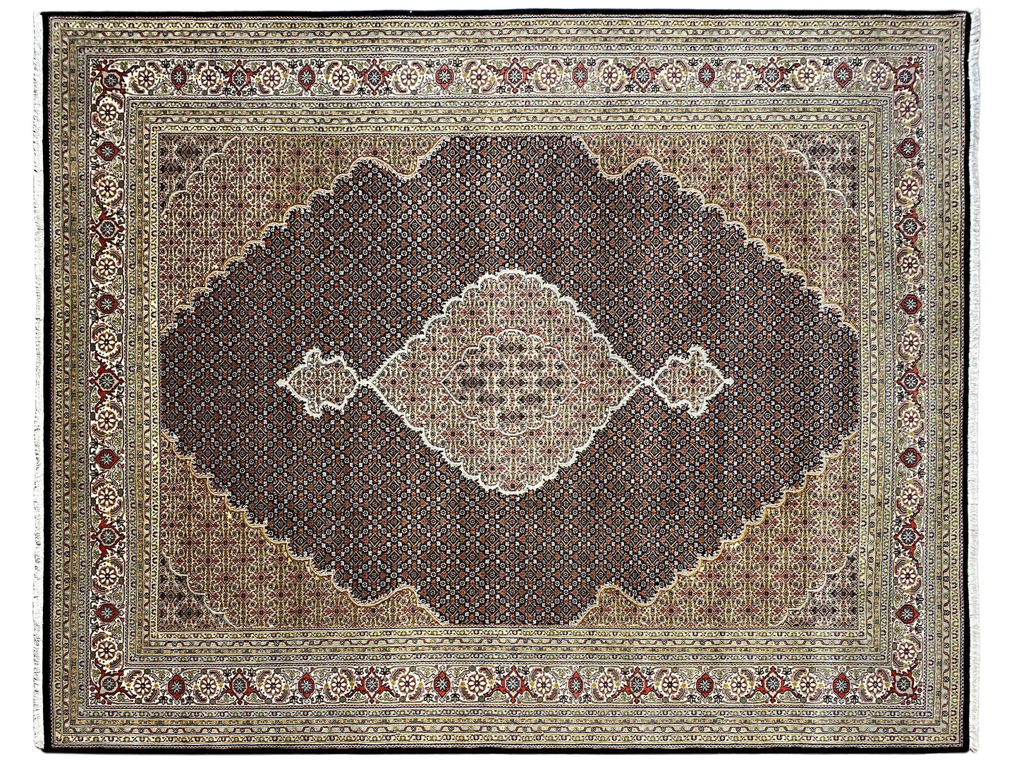 Luxuriöser Woll-Seide Teppich Indo Tabriz mit detailreichem Muster in Braun Tönen