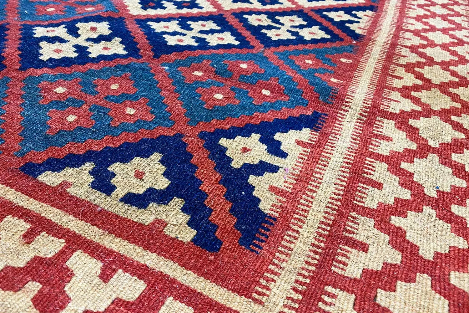 Kilim Qashqai - 301882 (185x123cm) - German Carpet Shop